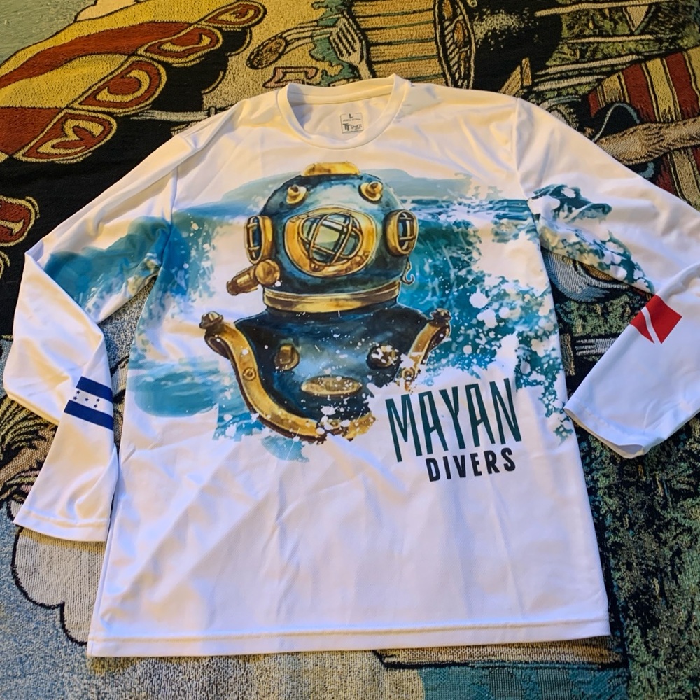 Mayan Divers UV shirt. Never worn! Size L men’s.
